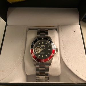 Invicta pro diver stainless steel 40mm wristwatch